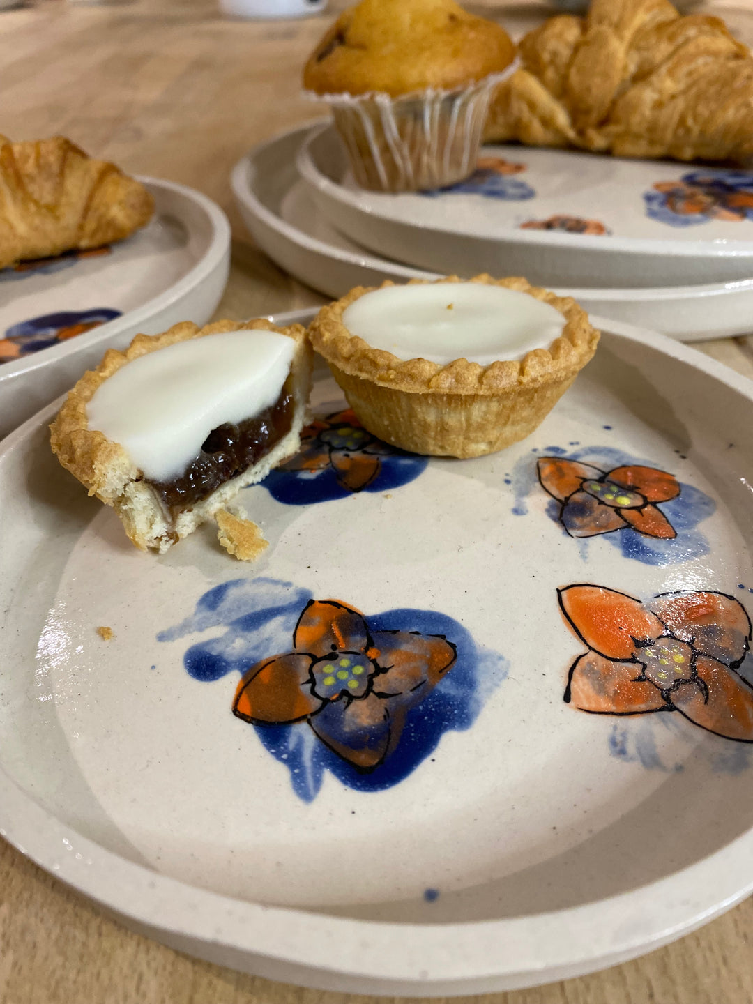 Set of 4 hand orange/blue flower hand painted plates