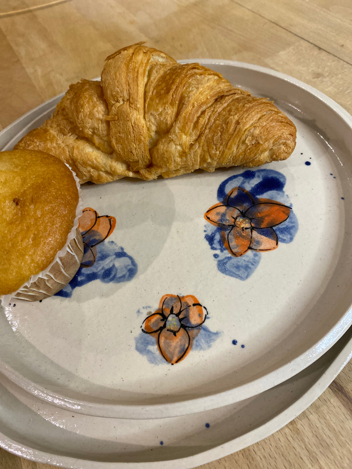 Set of 4 hand orange/blue flower hand painted plates