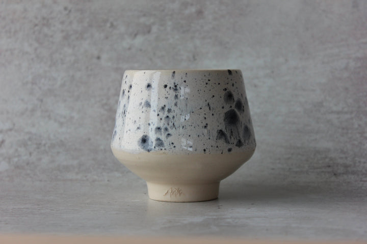 The Pedestal Cup (Ink-Spot Blue/Grey)
