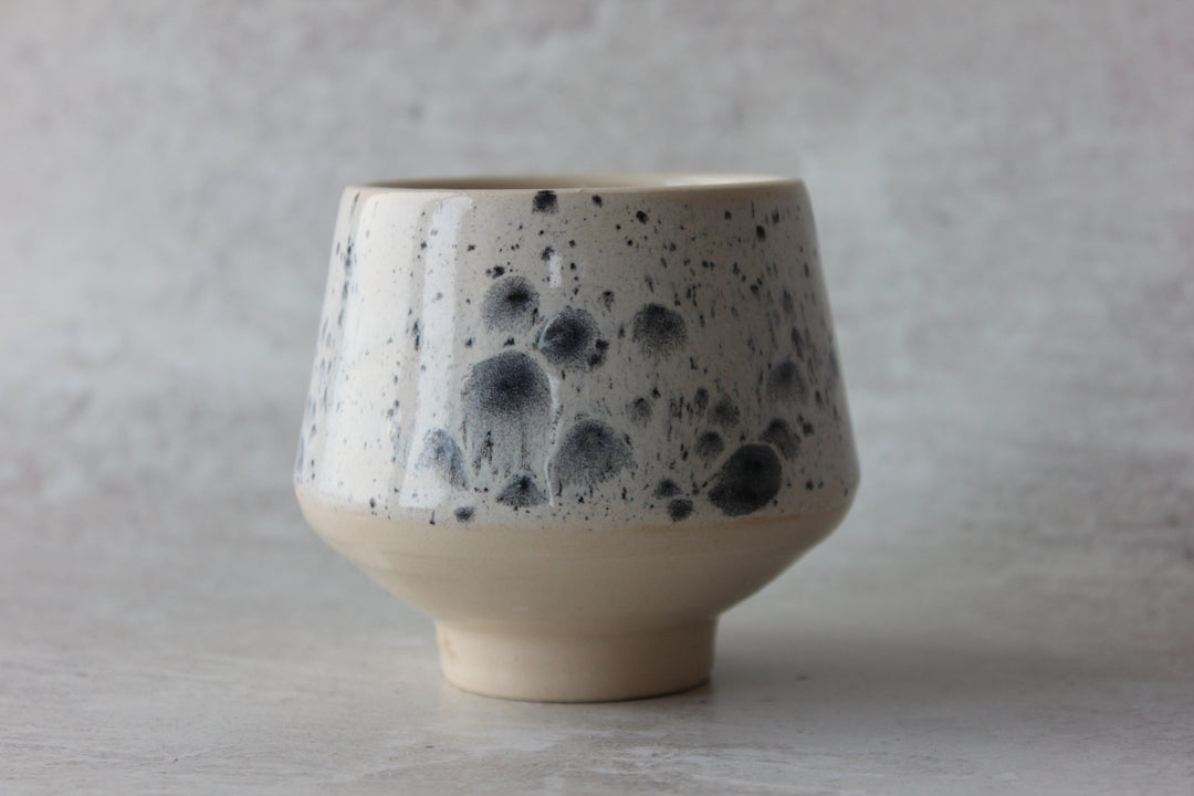 The Pedestal Cup (Ink-Spot Blue/Grey)