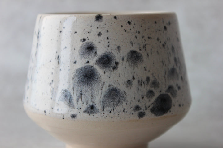 The Pedestal Cup (Ink-Spot Blue/Grey)
