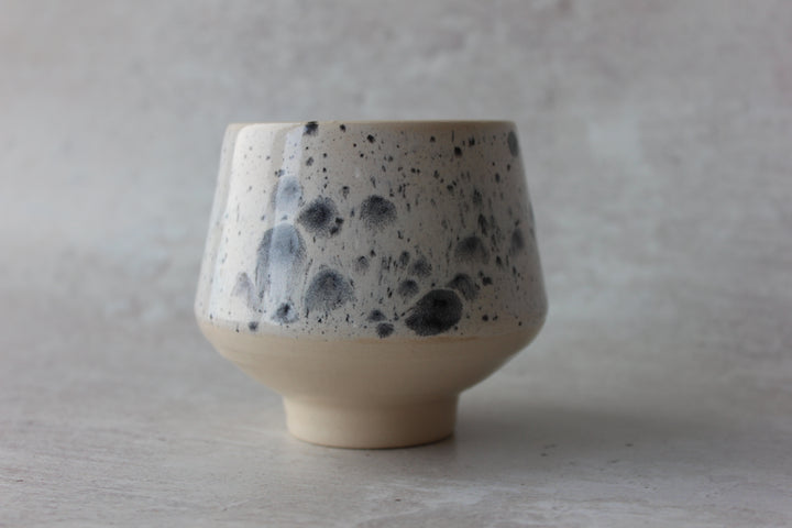 The Pedestal Cup (Ink-Spot Blue/Grey)