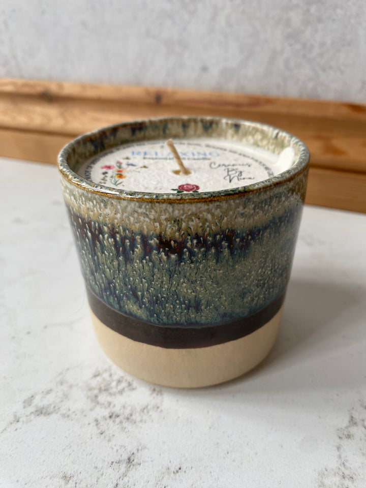 Handmade ceramic relaxing lavender soy candle Quiet Earth UK